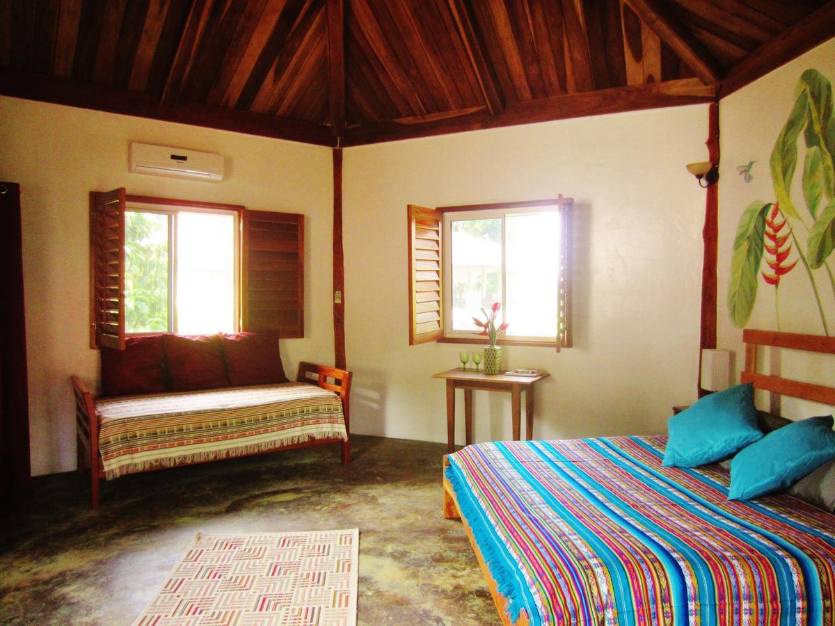 Casa Abundancyah B&B Bocas del Toro Zewnętrze zdjęcie
